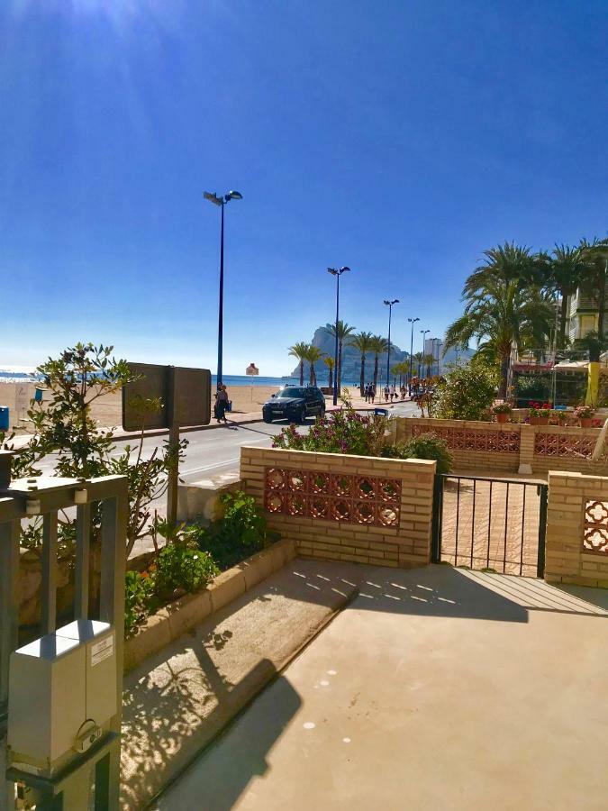 Neptuno On The Beach Бенидорм Екстериор снимка